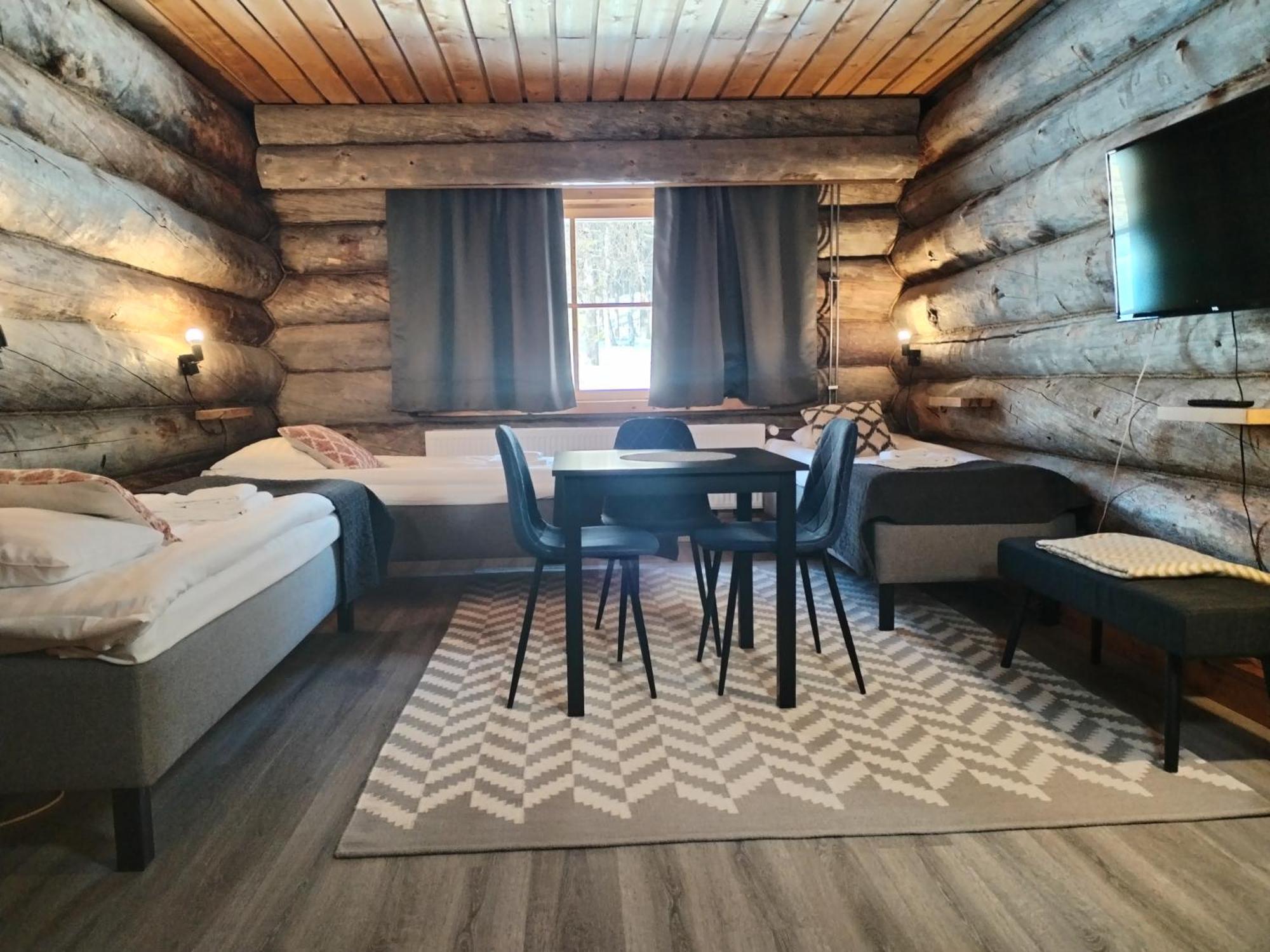 ساريسيلكا Kuukkeli Log Houses Aurora Resort المظهر الخارجي الصورة