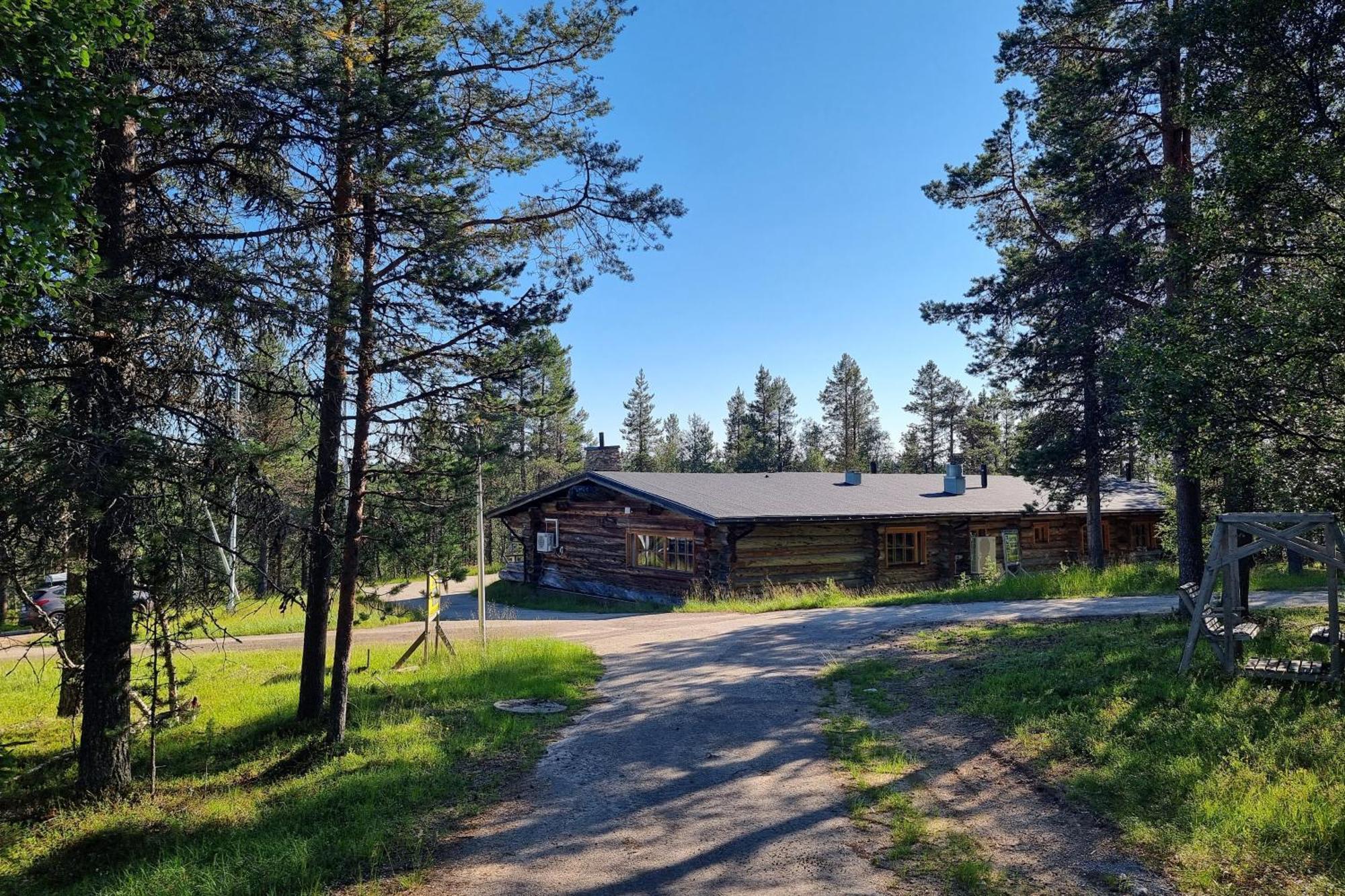 ساريسيلكا Kuukkeli Log Houses Aurora Resort المظهر الخارجي الصورة