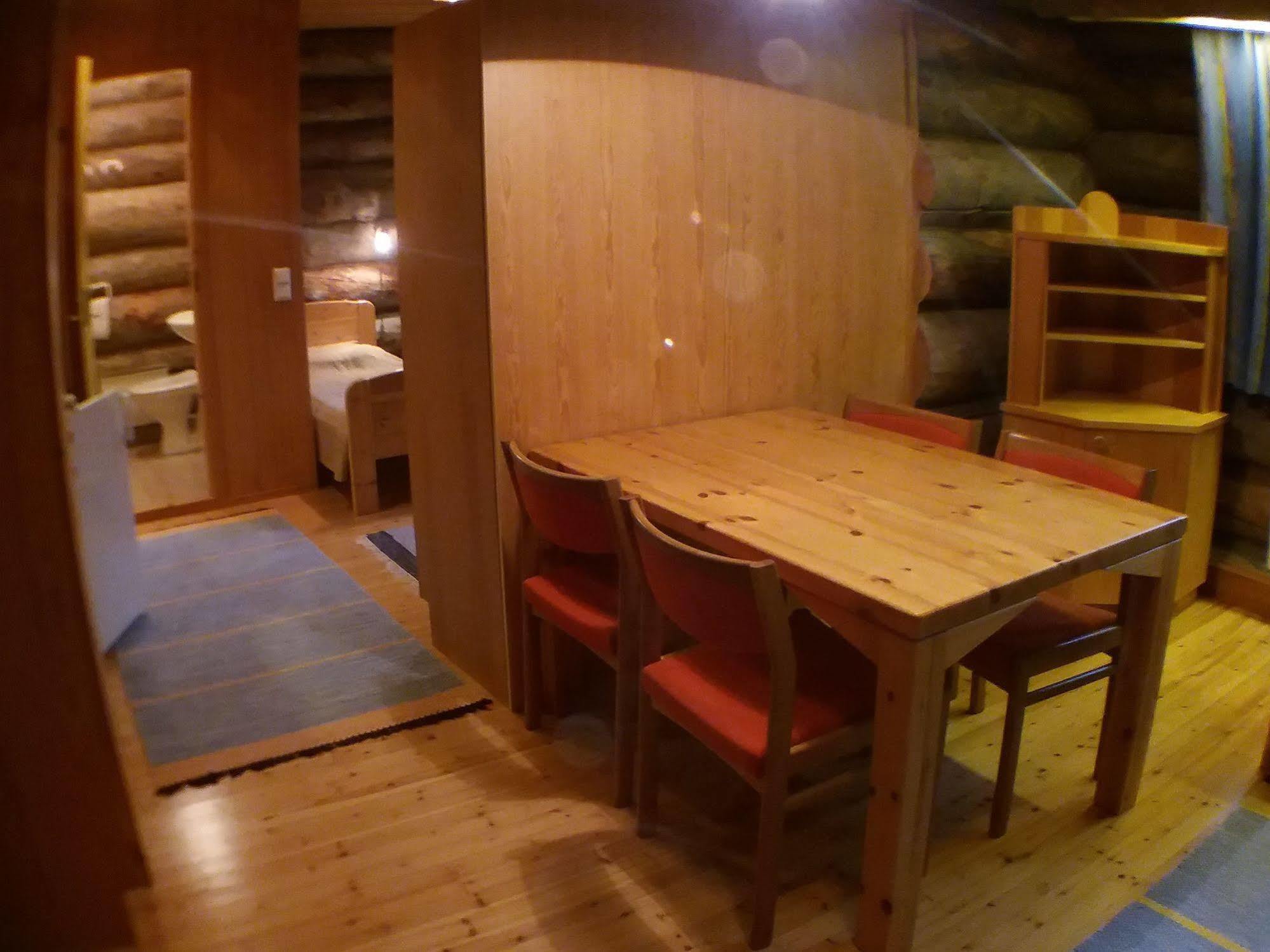 ساريسيلكا Kuukkeli Log Houses Aurora Resort المظهر الخارجي الصورة